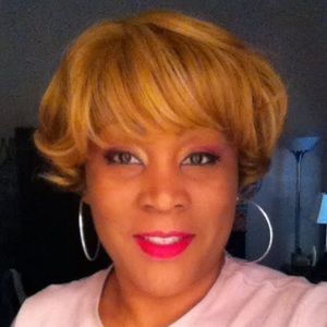 Meet your Posher, Pamela